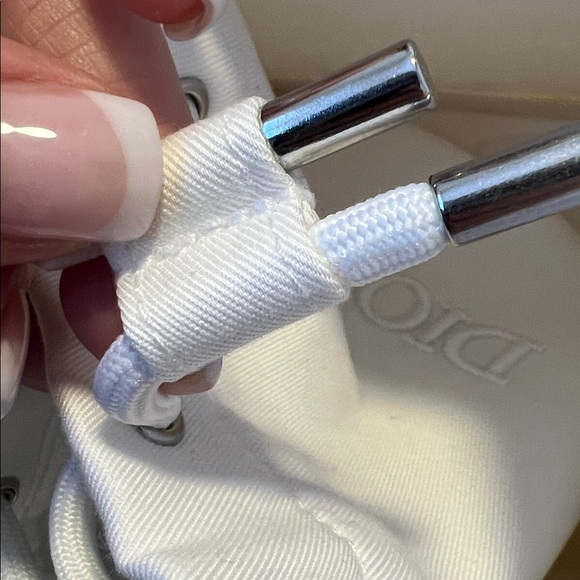 Dior Care Pouch & Box - Picture 4 of 6